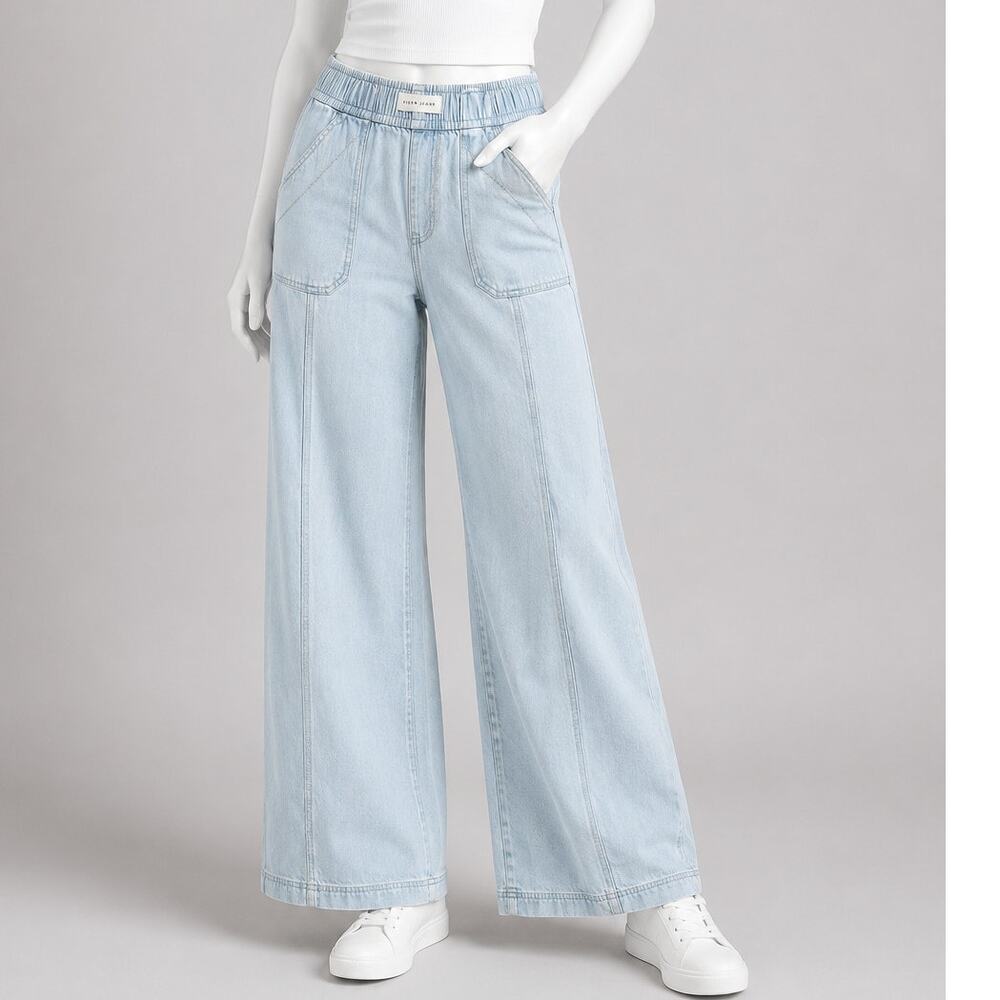 Risen Jeans Light Wash Pull On Wide Leg 26x29 Jeans Elastic Waist Women’s S